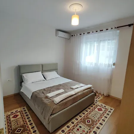 Sedat Apartment Gjirokaster