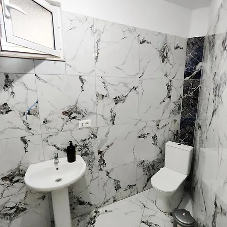 Sedat Apartment *