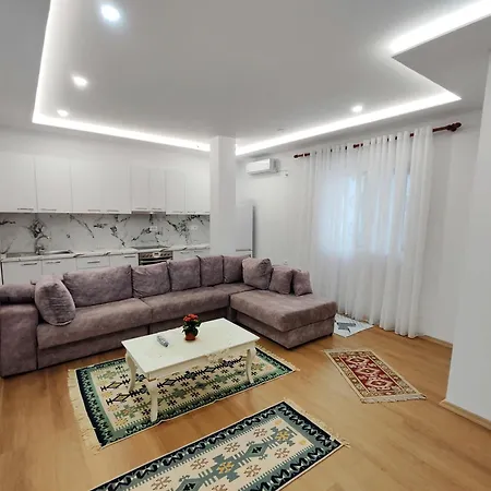 Apartment Sedat Gjirokaster